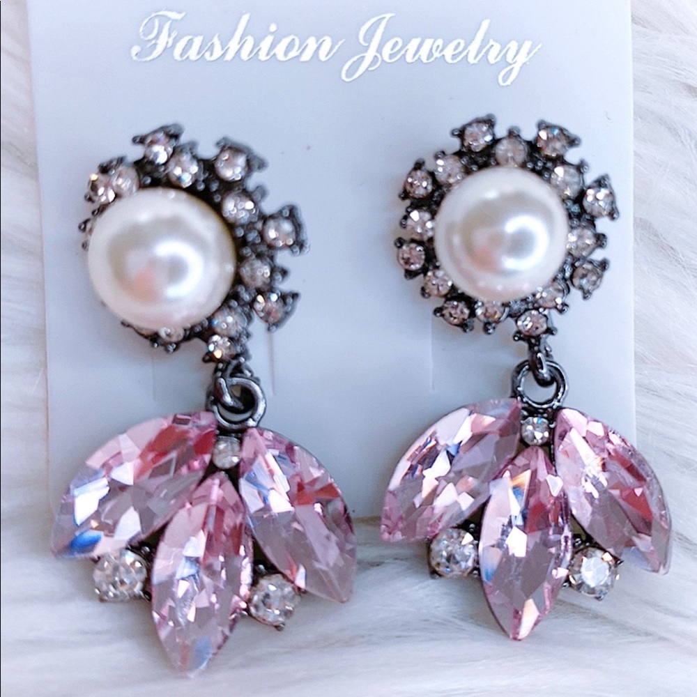 fashion earrings